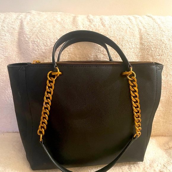 Guess Black Tote - Picture 4 of 4